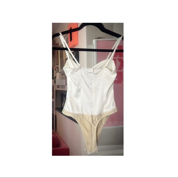 We Wore What Bodysuit - Picture 3 of 6